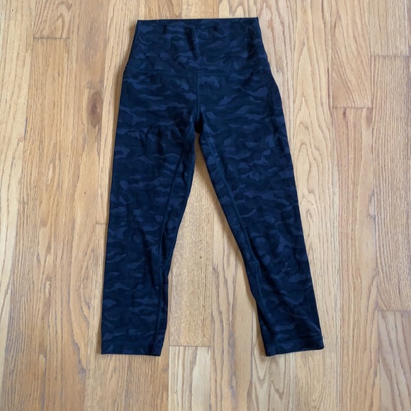 3 Piece Bundle of Lululemon Align Leggings - Picture 2 of 13